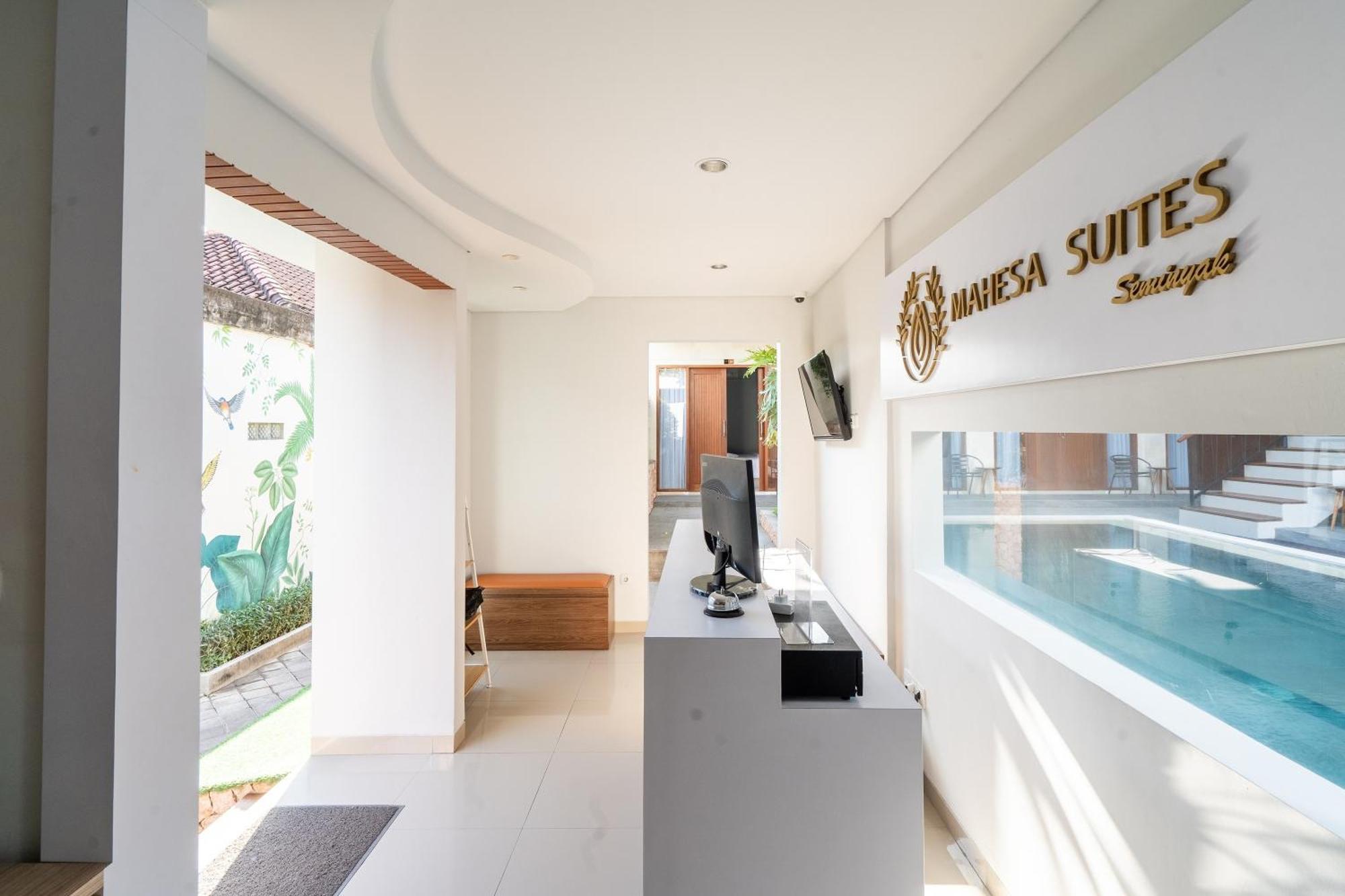 Mahesa Suites Seminyak Zewnętrze zdjęcie