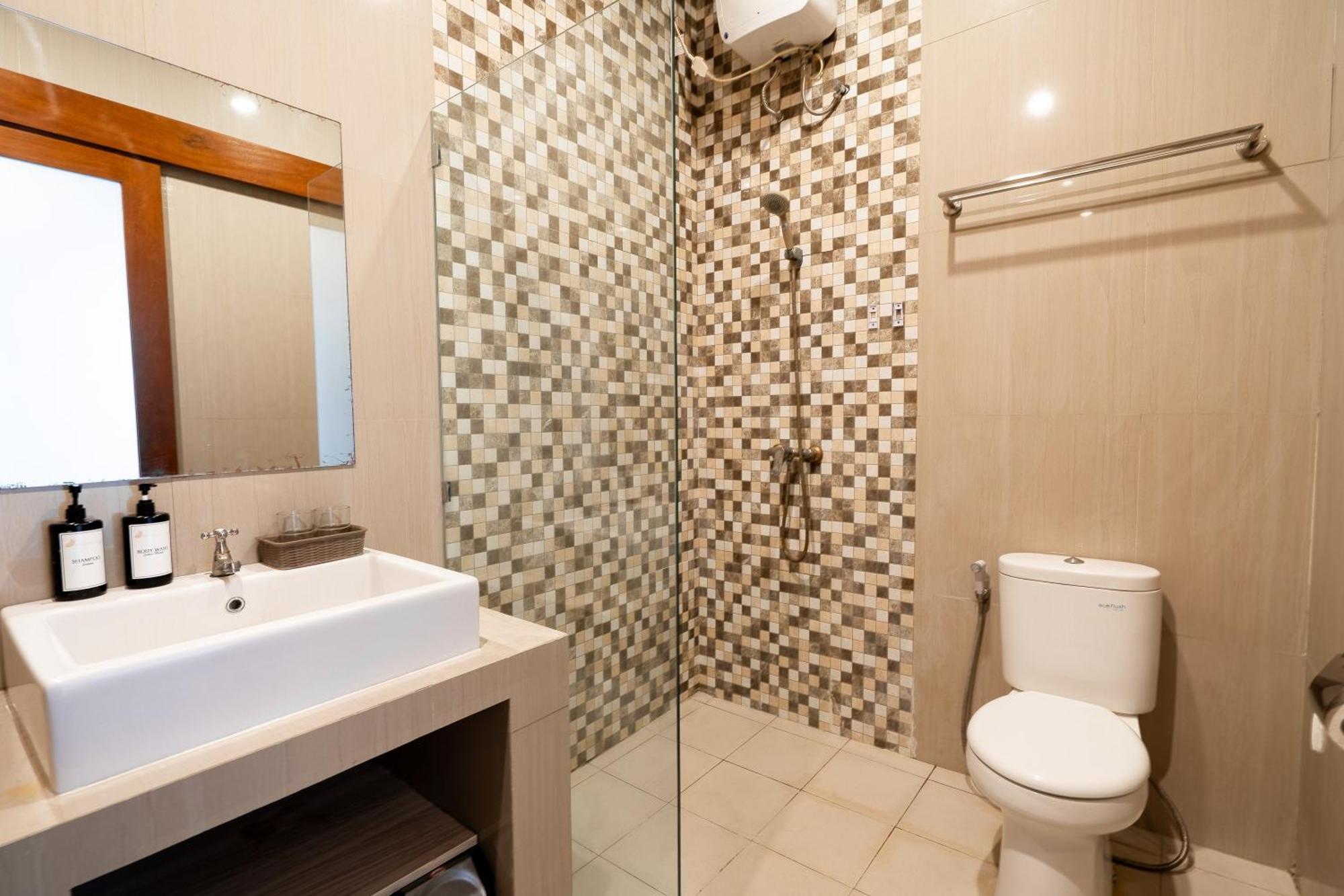 Mahesa Suites Seminyak Zewnętrze zdjęcie
